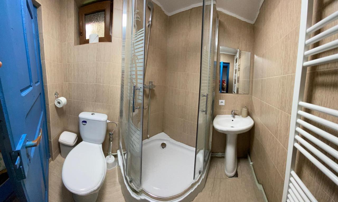 Casuta Tivadar Hotel Breb Bagian luar foto