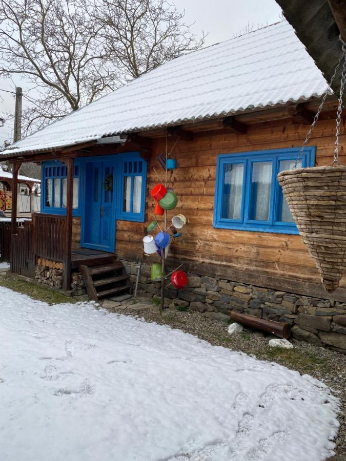 Casuta Tivadar Hotel Breb Bagian luar foto